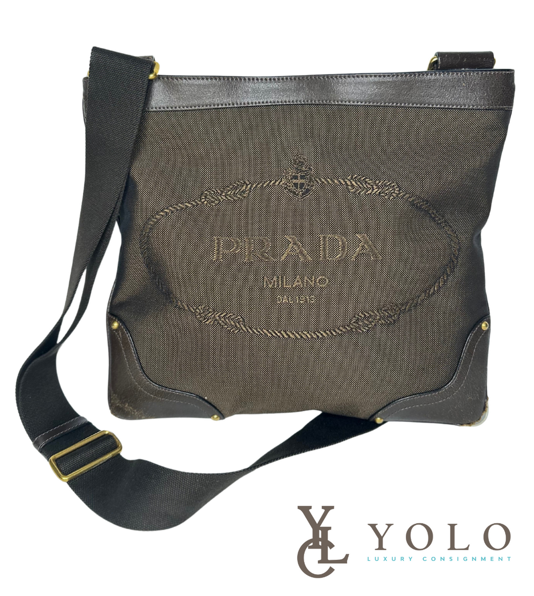 Prada | Logo Flat Messenger Crossbody | YOLO Luxury Consignment Prada | Logo Flat Messenger Crossbody | YOLO Luxury Consignment