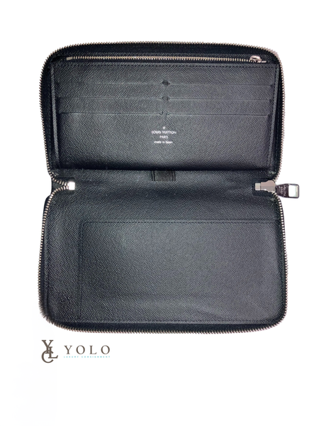 Louis Vuitton Black Epi Leather Zippy Organizer Wallet