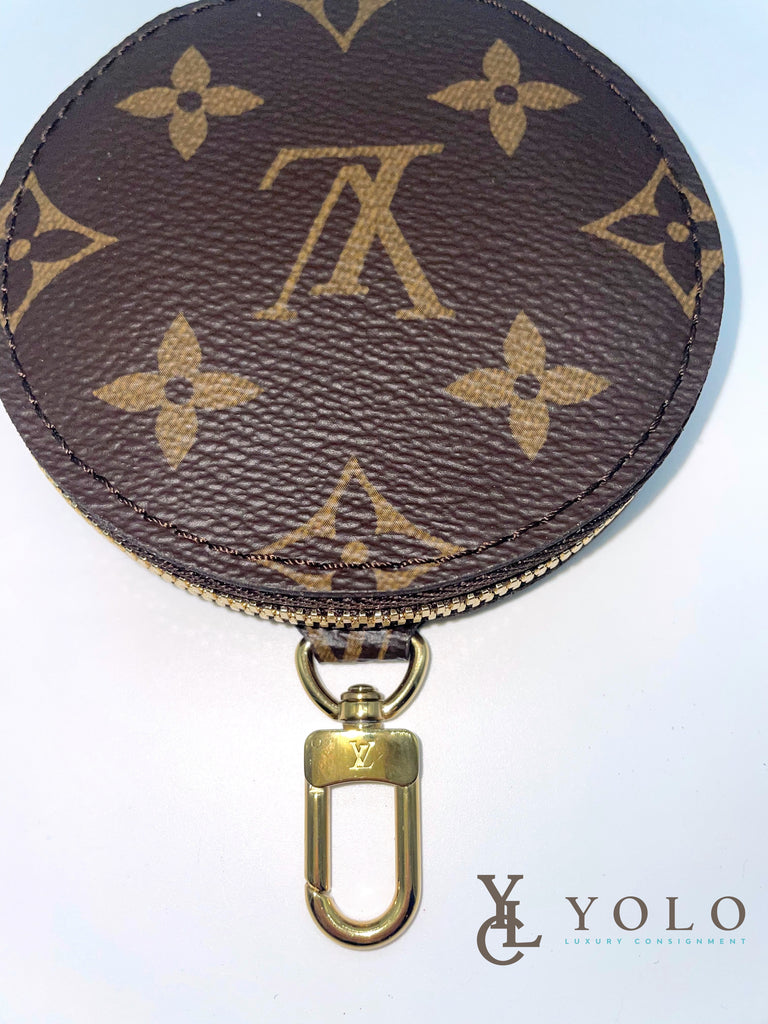 Louis Vuitton Monogram Canvas Multi-Pochette Round Coin Purse - Yoogi's  Closet