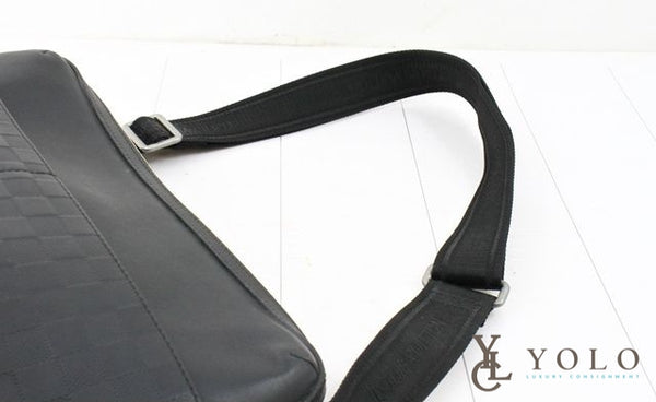 Louis Vuitton Damier Infini Leather Calypso MM Messenger Bag