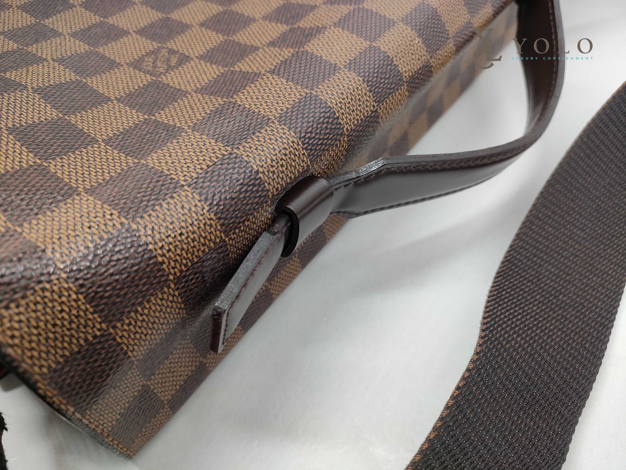 Louis Vuitton Broadway Messenger Bag Damier Ebene | YOLO – YOLO