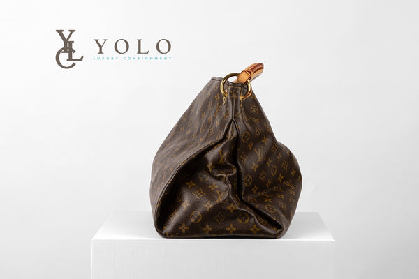 Louis Vuitton Monogram Artsy MM Hobo Bag