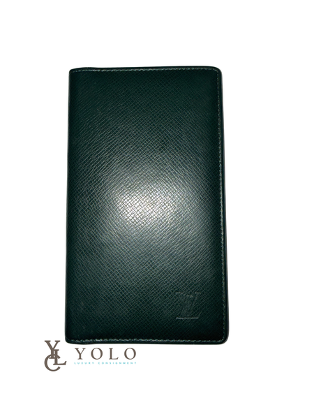 Louis Vuitton Taiga Leather Green Long Card Wallet
