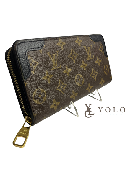 Louis Vuitton Black Monogram Zippy Retiro Wallet