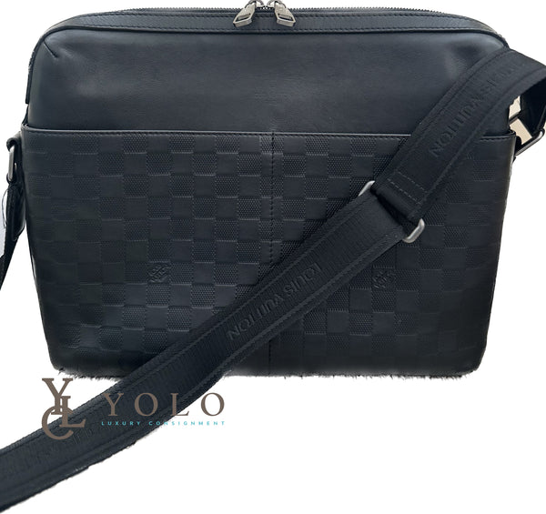 Louis Vuitton Damier Infini Leather Calypso MM Messenger Bag