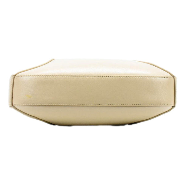 Alexander McQueen The Jewelled Leather Shoulder Bag Beige Skull Ring Handle in Beige, authentic new handbag, image 4