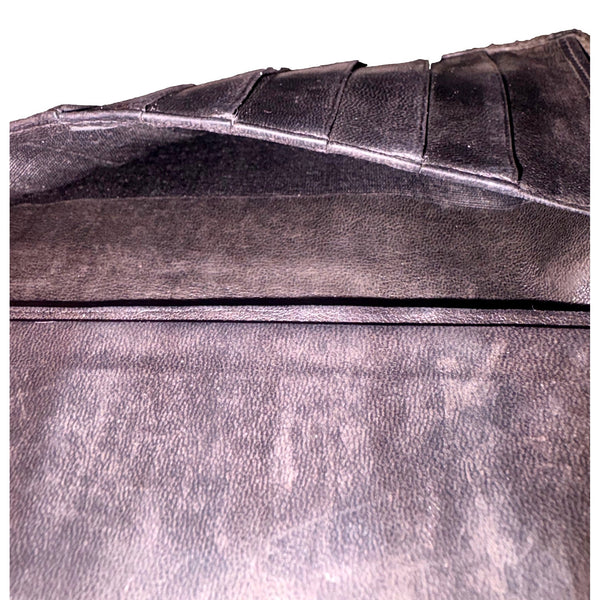 Chanel Vintage Interlocking CC Black Quilted Lambskin Wallet in Black, authentic pre-loved wallet, image 7