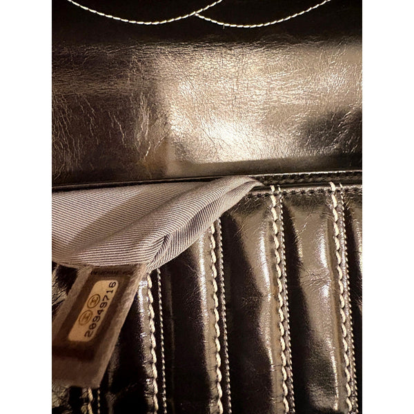 Chanel Black Vertical Stitch Flap Bag CC Logo Silver Chain Shoulder Bag in Black, authentic pre-loved handbag, image 11
