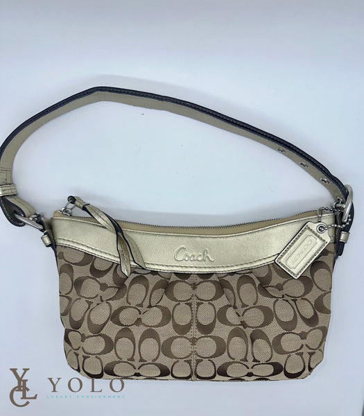 Coach Signature Convertible Soho Shoulder Bag Y2K Crossbody — primary product view