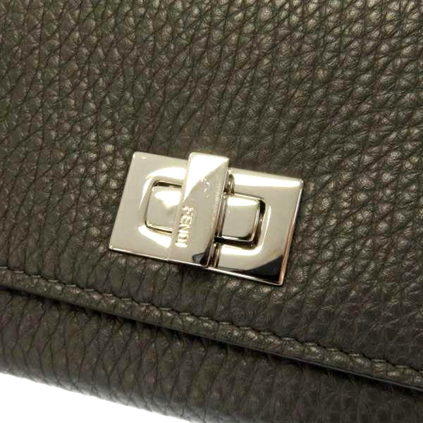Fendi Peekaboo Turn Lock Black Grained Leather Continental Long Wallet Silver Hardware – hardware detail