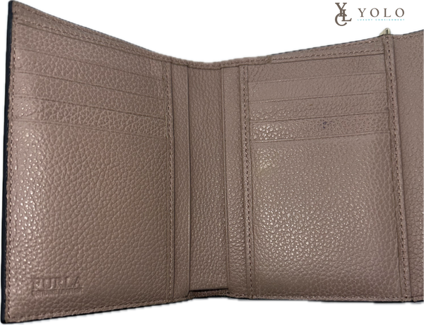 Furla Babylon Leather Trifold Wallet Compact Italian Designer Wallet — product detail 2