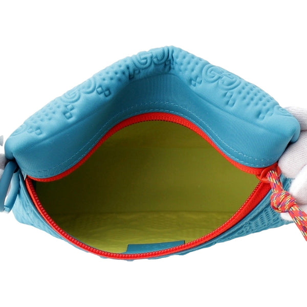 Gucci GG Scuba Neon Blue Small Clutch Pouch Bag in Blue with Red Zipper, authentic new handbag, image 2