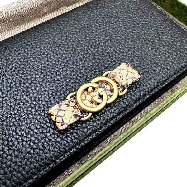 Gucci Interlocking GG Black Python Leather Bow Wallet on Chain Gold Hardware in Black, authentic new handbag, image 7
