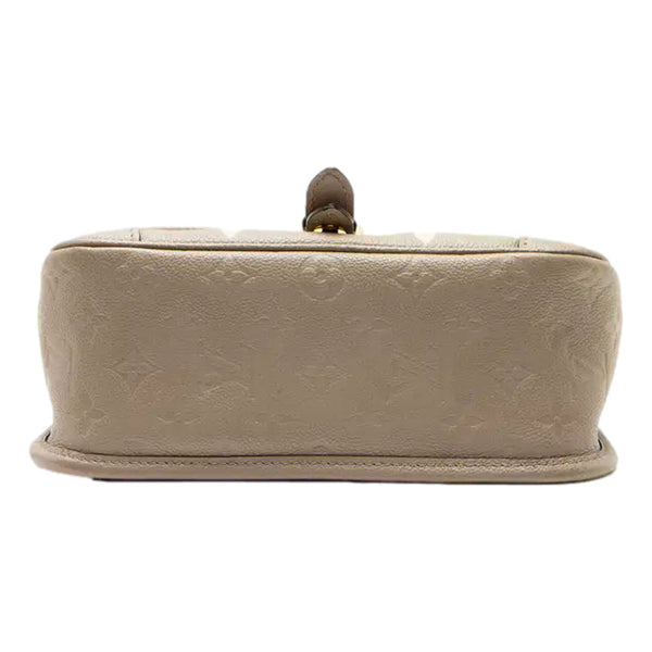 Louis Vuitton Diane Beige Monogram Empreinte Leather Crossbody Bag – base detail
