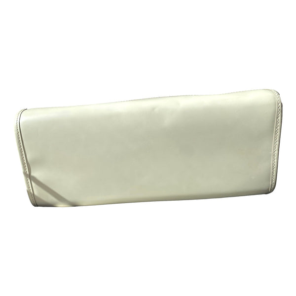 Louis Vuitton Madeleine PM White Epi Leather Shoulder Bag in White, authentic pre-loved handbag, image 5