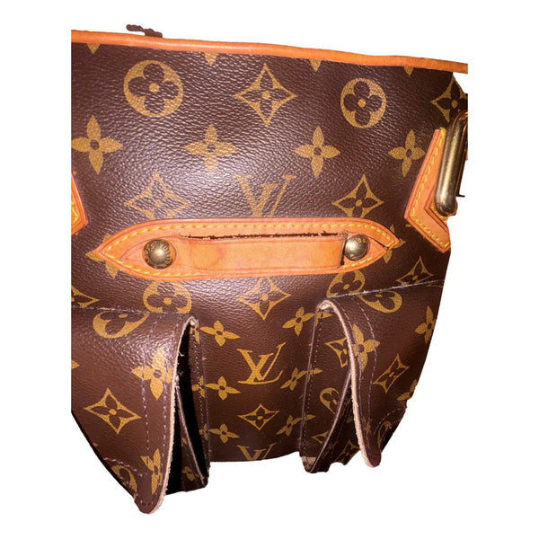 Louis Vuitton Manhattan GM Shoulder Bag in Monogram Canvas with Leather Trim in Red, authentic pre-loved handbag, image 9