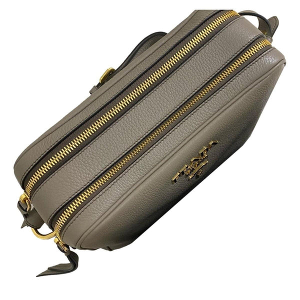 Prada Argilla Grey Vitello Phenix Leather Double Zip Cross Body Bag — photo 7