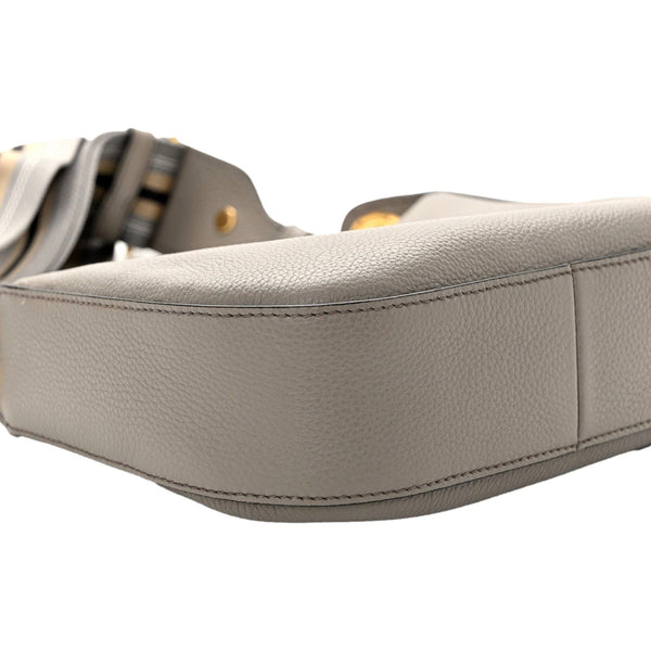 Prada Vitello Phenix Zippered Messenger Hobo Grey Leather Shoulder Bag in Grey, authentic new handbag, image 3