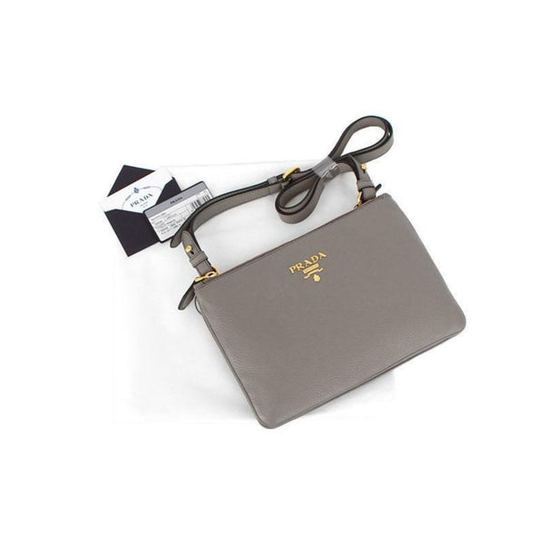 Prada Vitello Phenix Argilla Gray Leather Logo Plaque Crossbody Bag — photo 2