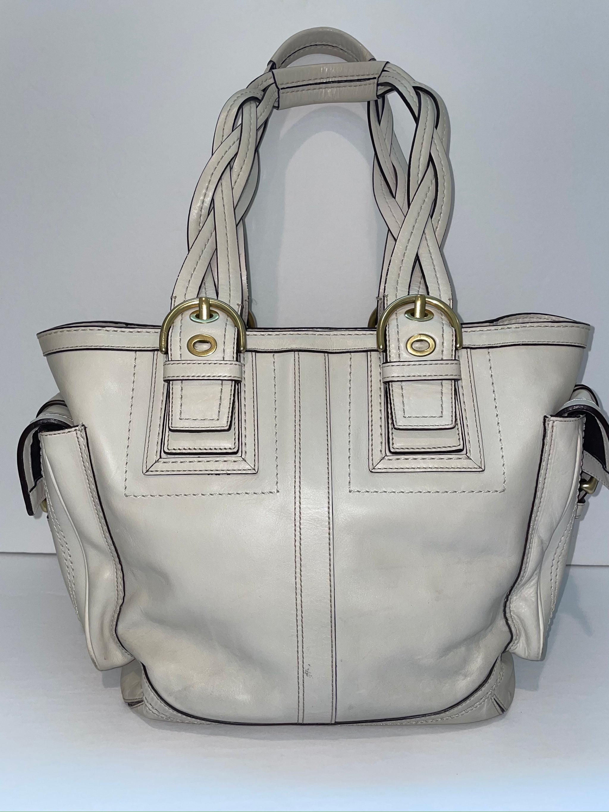 CoachMiaTote3_2048x.jpg?v=